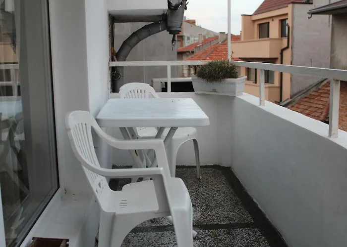 Paradise Corner 公寓 *